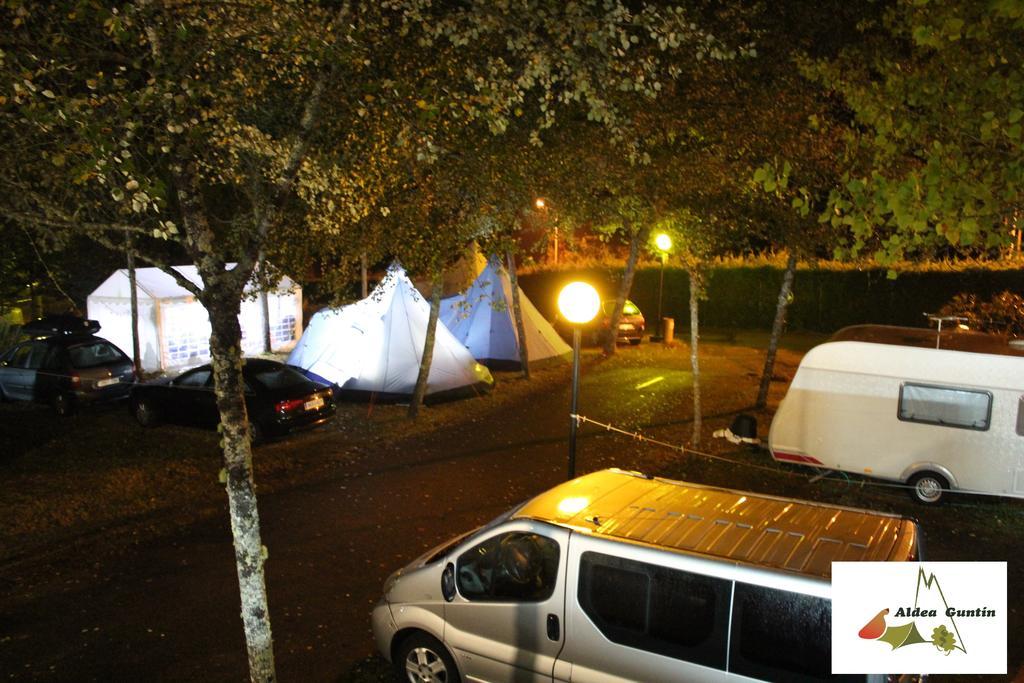 Hotel Aldea Guntin Camping Caniza La Caniza Exteriér fotografie